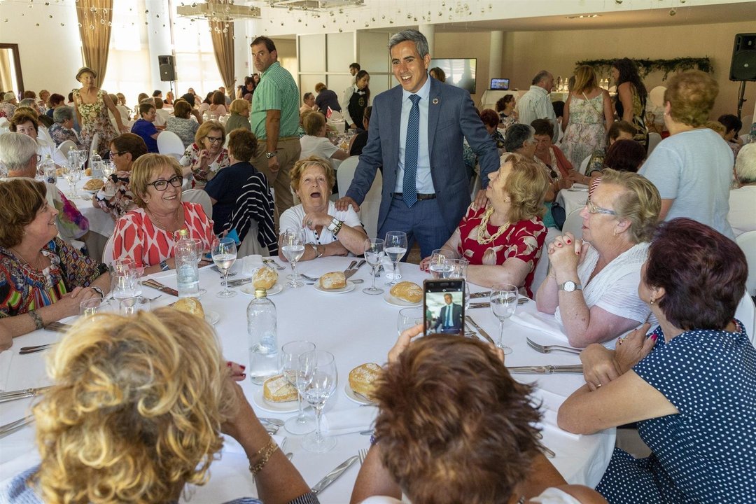 El vicepresidente de Cantabria, Pablo Zuloaga, clausura la Jornada 'Las mujeres rurales: impulsando su futuro'
