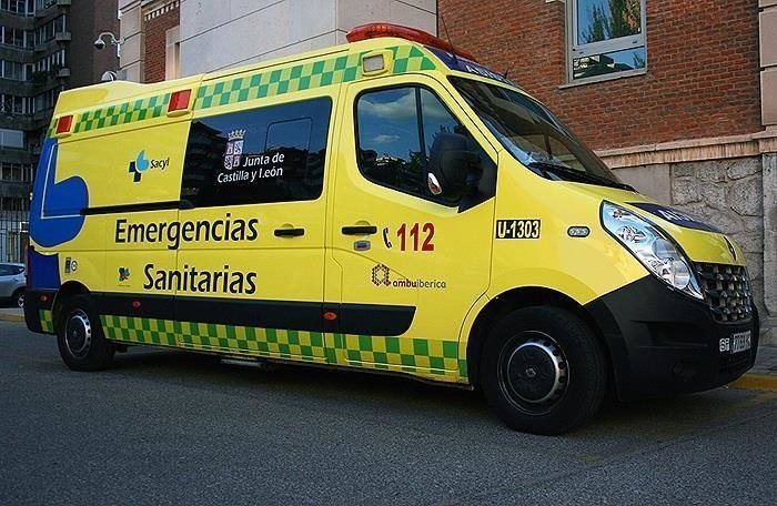 Sucesos.- Un muerto y tres heridos en el vuelco de un turismo en Camarzana de Tera (Zamora)