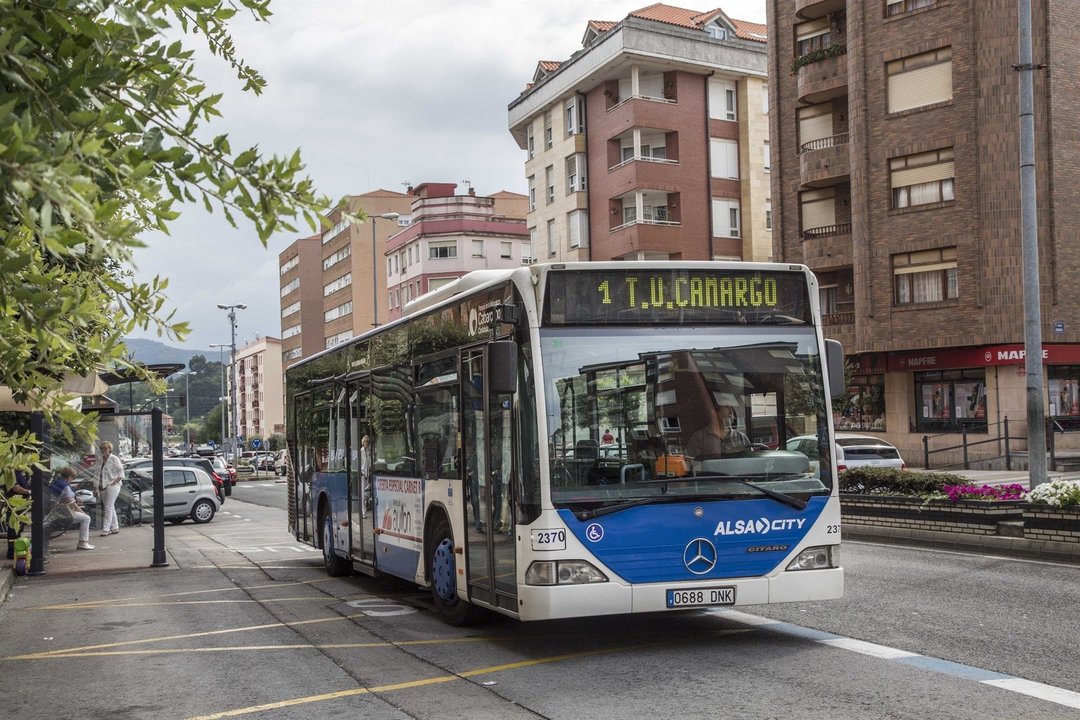 Autobús municipal de Camargo