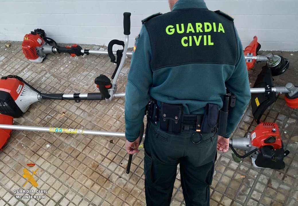 Noata De Prensa La Guardia Civil Detiene A Una Persona Robo Colindres