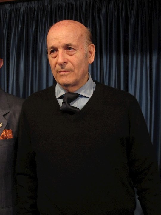     El expresidente de Cantabria y exalcalde de Santander, Juan Hormaechea  