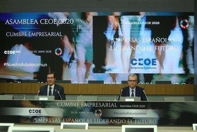 El presidente de CEOE, Antonio Garamendi, y el de Inditex, Pablo Isla